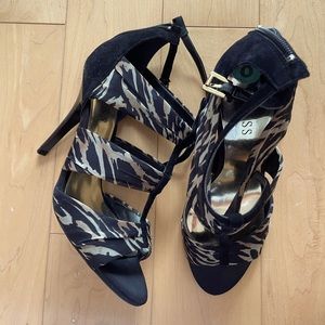 Guess black suede and tiger heels